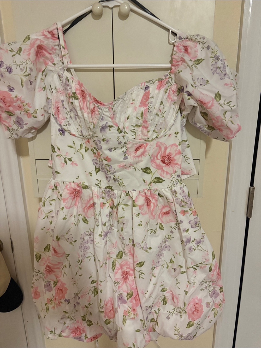 Forever 21 White Floral Puff-Sleeve Dress with Pink Roses